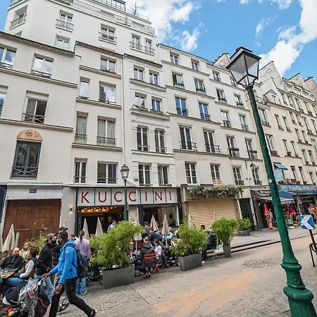 Lovely Apartment, Heart Of Center Apartment *